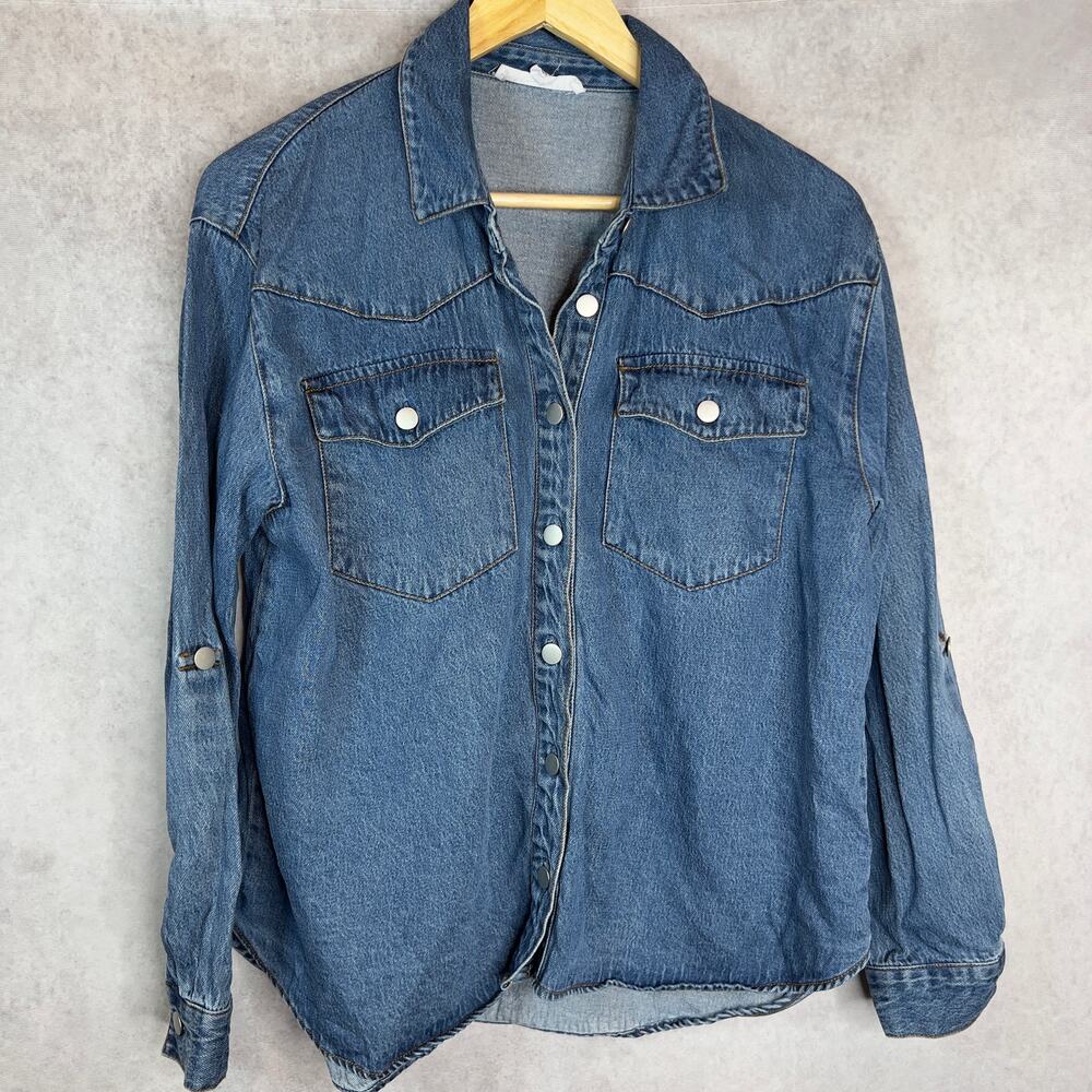Jane Delancey Denim Button Down Shirt Large Casual Classic